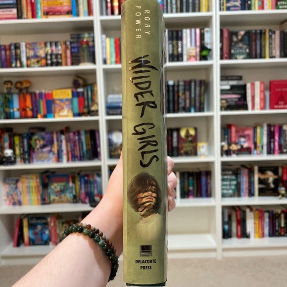 *BRAND NEW* Teen Survival Fiction: Wilder Girls by Rory Power - Picture 2 of 4
